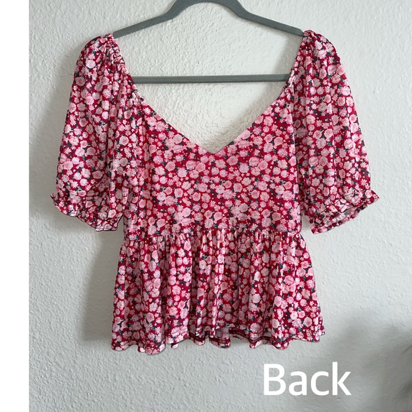 Francesca’s Top - Picture 2 of 3